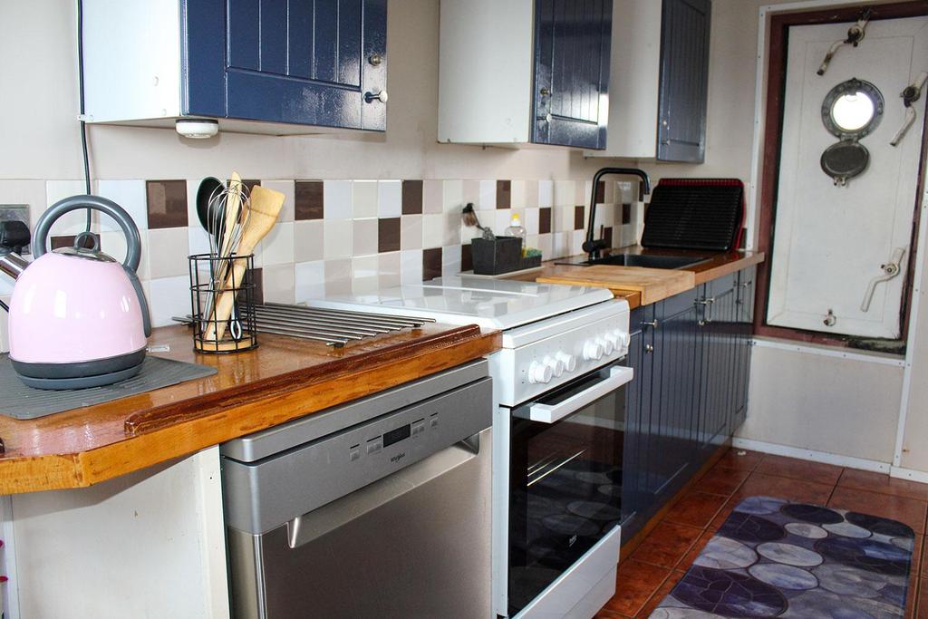 CD Holmes Clovelly Class <br>1970 - Image 18