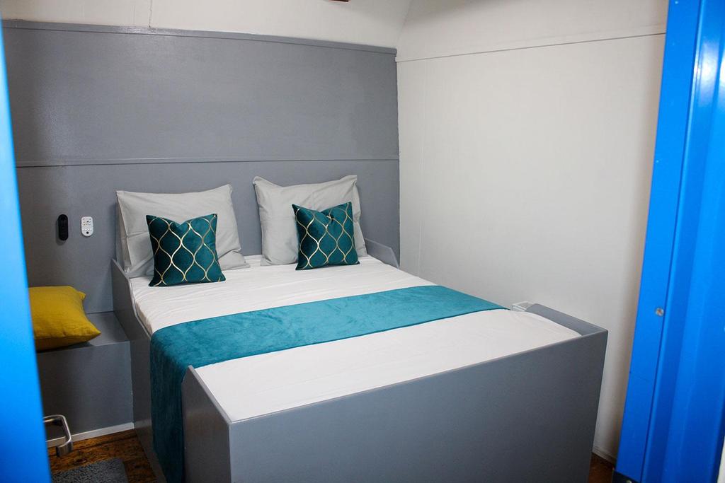 CD Holmes Clovelly Class <br>1970 - Image 22