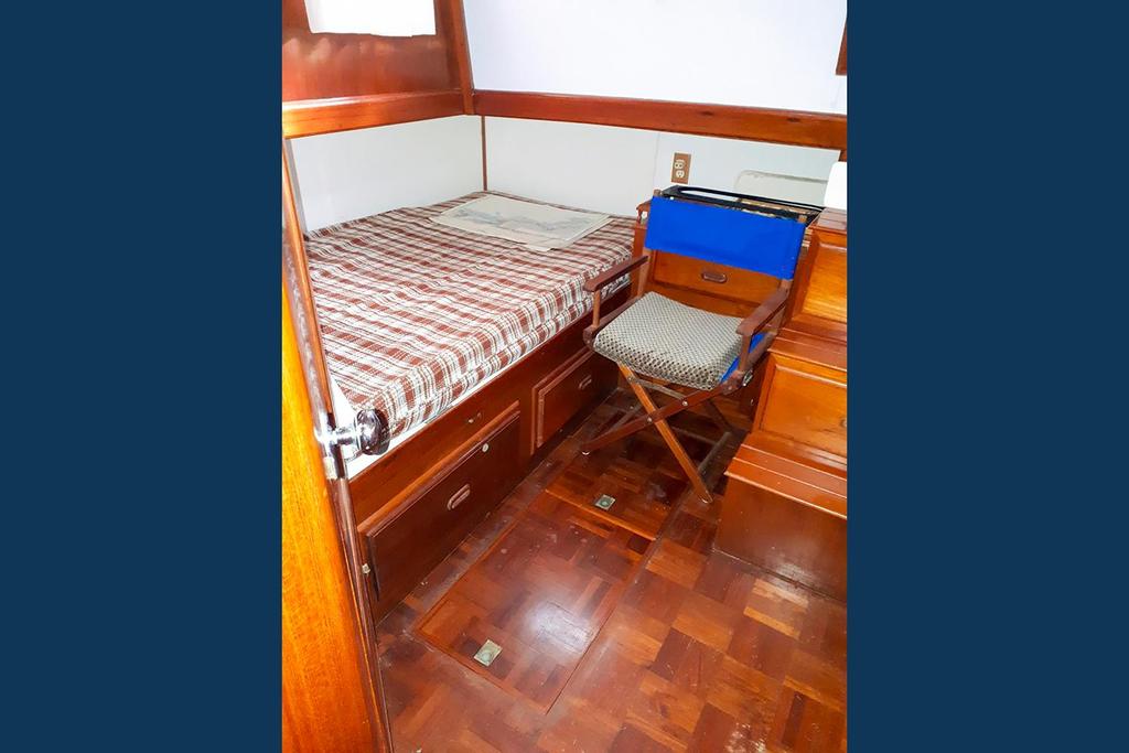 HWA 34 <br>1981 – Image 19