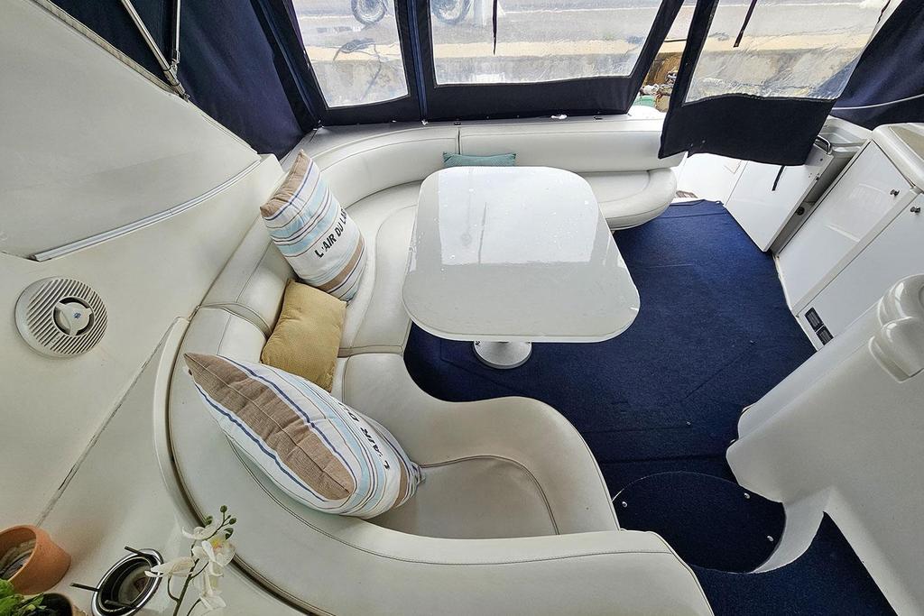 Cruisers Yachts 4270 <br>1997 – Image 10