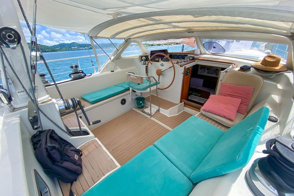 Amel Super Maramu <br>1991 - Image 14