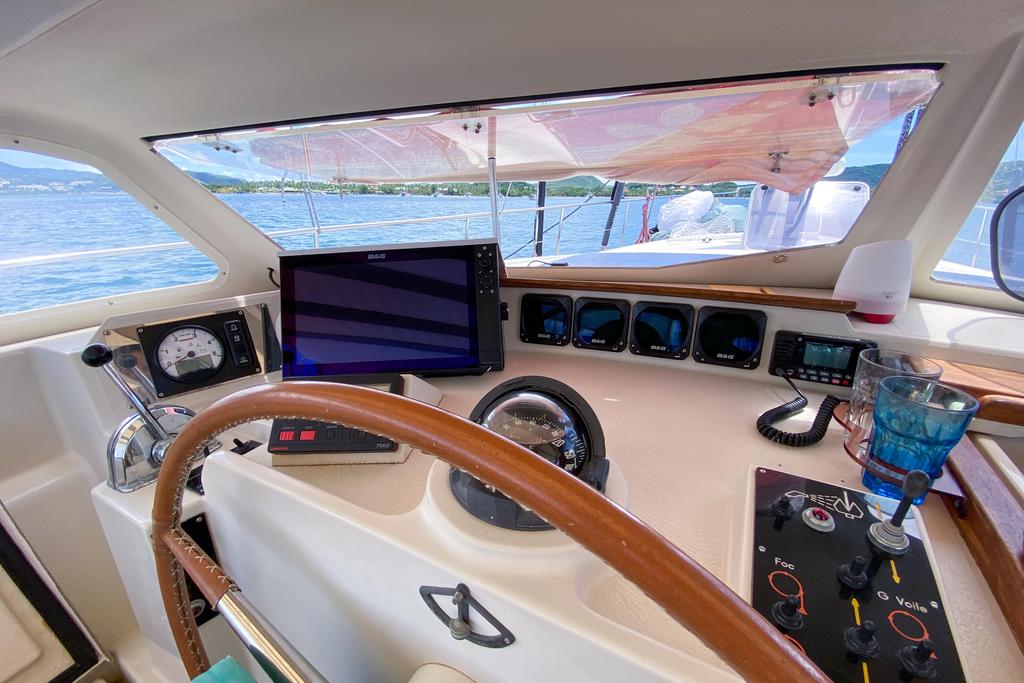 Amel Super Maramu <br>1991 - Image 15