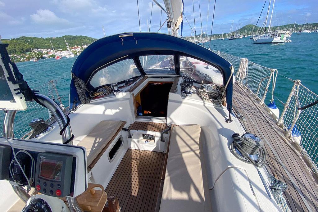 Dufour 41 Classic <br>2000 - Image 3