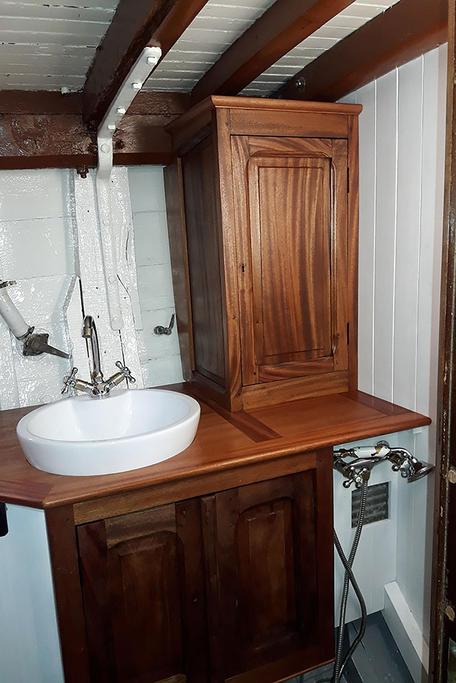 GILL & Fils Rochester UK Yacht classic <br>1908 – Image 12