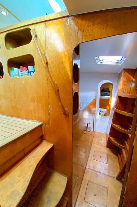 One Off BBL CAT 54 <br>2004 - Image 26