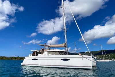 catamaran sail occasion Fountaine Pajot Helia 44 -2013