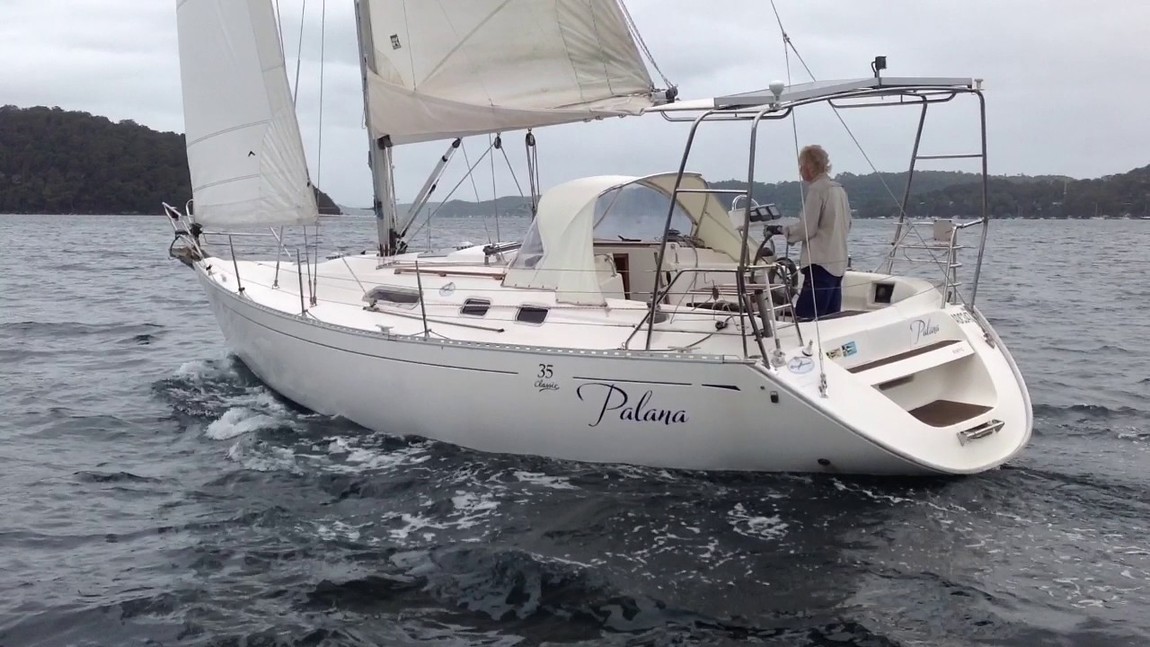 Dufour 35