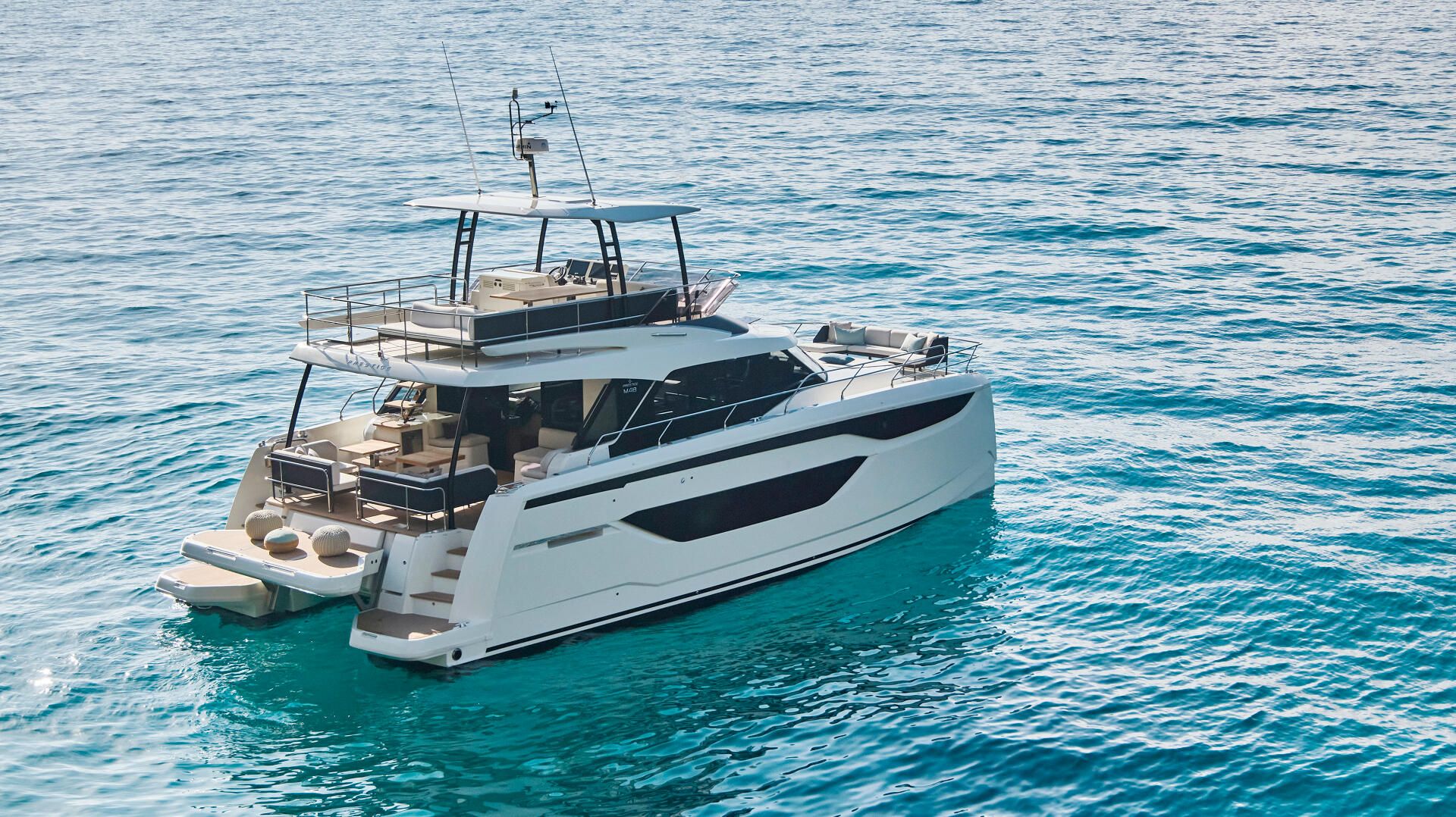Prestige Yachts M48