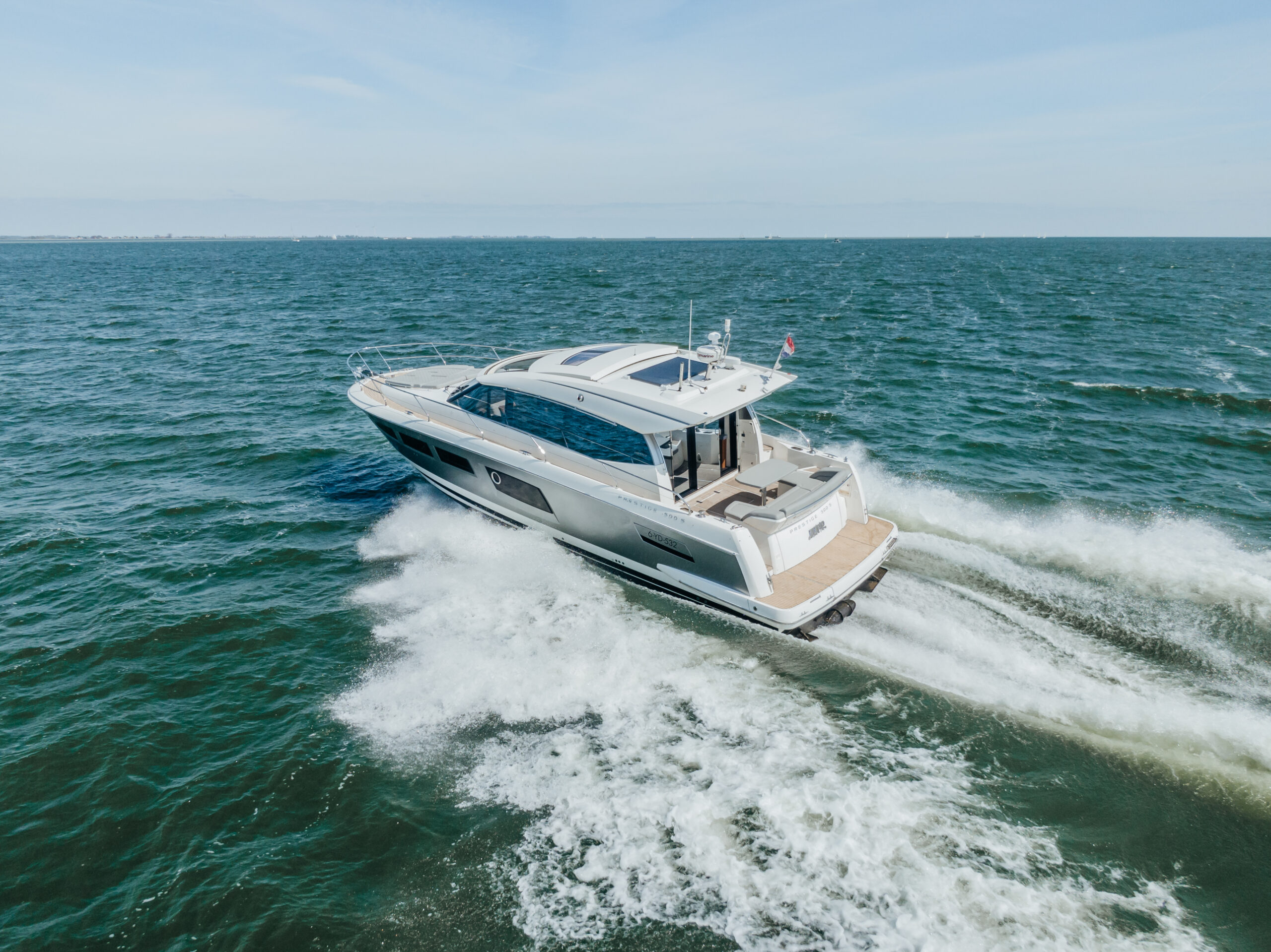 Prestige Yachts 500S