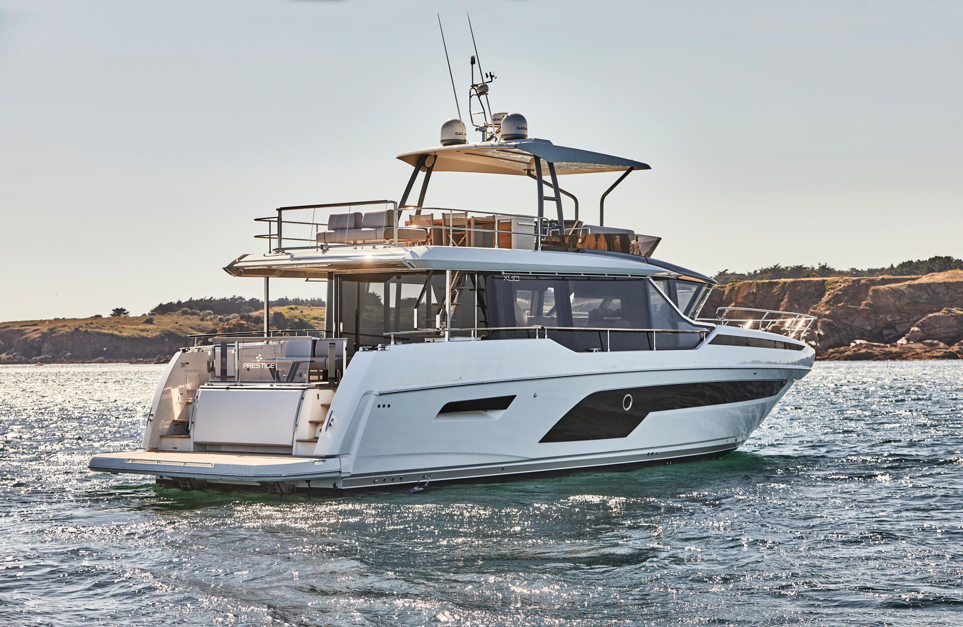 Prestige Yachts X60