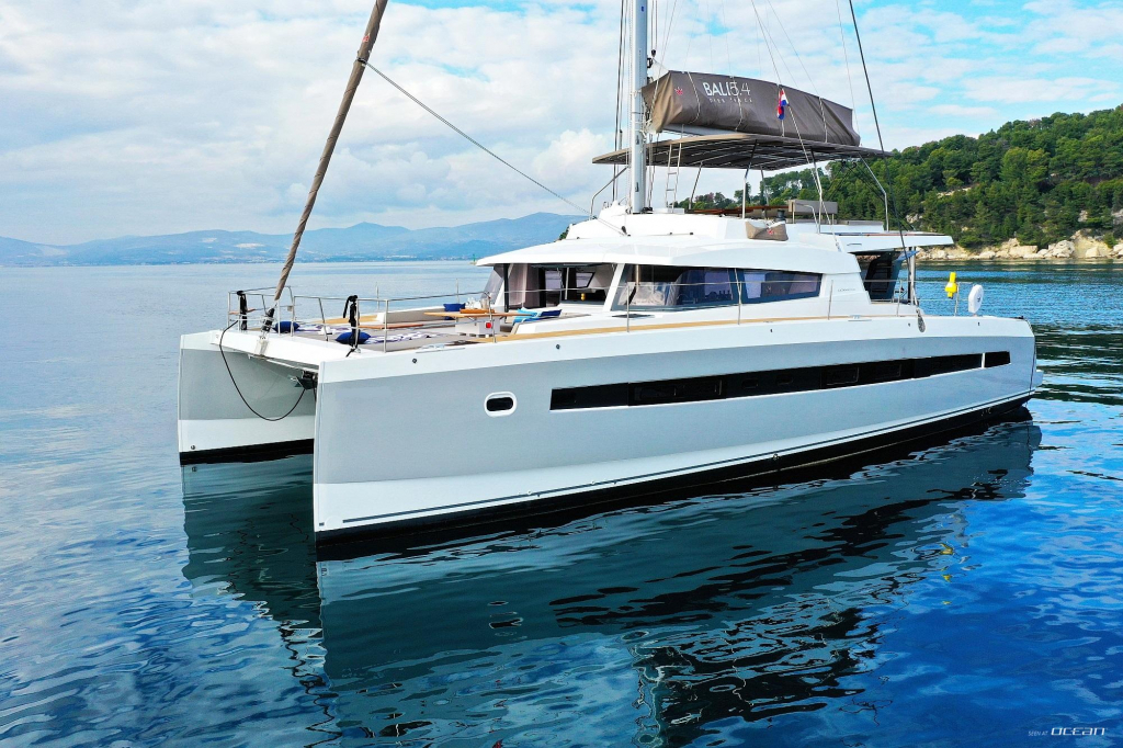 Catana Bali 5.4