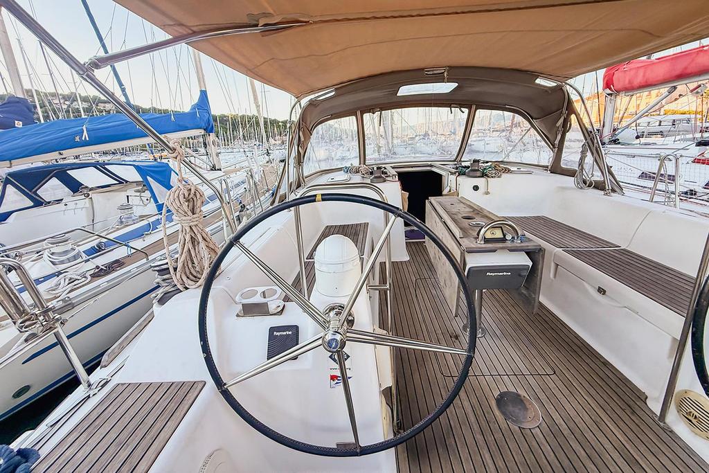 Dufour 450 GL <br>2013 – Image 3