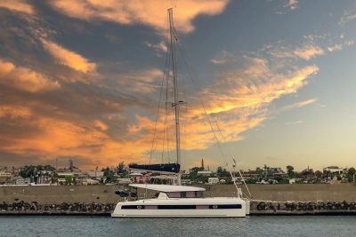 catamaran sail occasion Lagoon 42 -2021